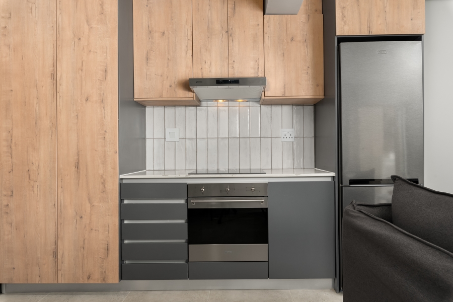 1 Bedroom Property for Sale in Sea Point Western Cape